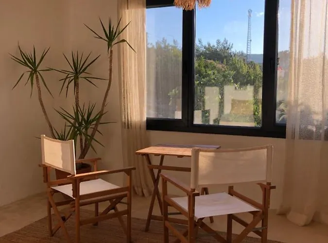 Arunurla Zeytinler Urla